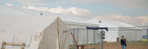 Erstaufnahmelager für Geflüchtete_002