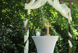 Seifenblasen im Klostergarten